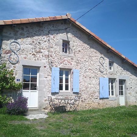 Gite De La Barliere Secondigny Exterior photo
